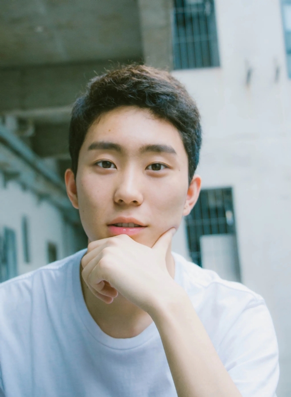 慕雨归蹄的第一张照片--认干亲服务网