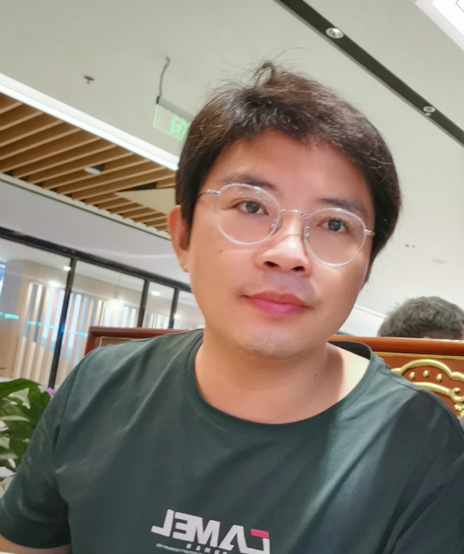 陆迅的第三张照片--认干亲服务网