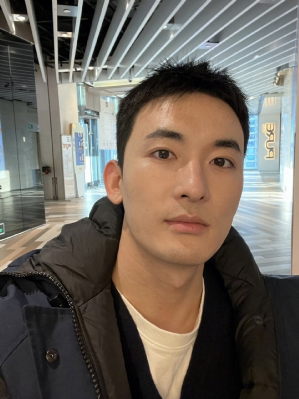 請叫先生的第一张照片--认干亲服务网