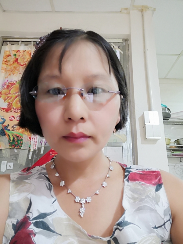 钟烨的第一张照片--认干亲服务网