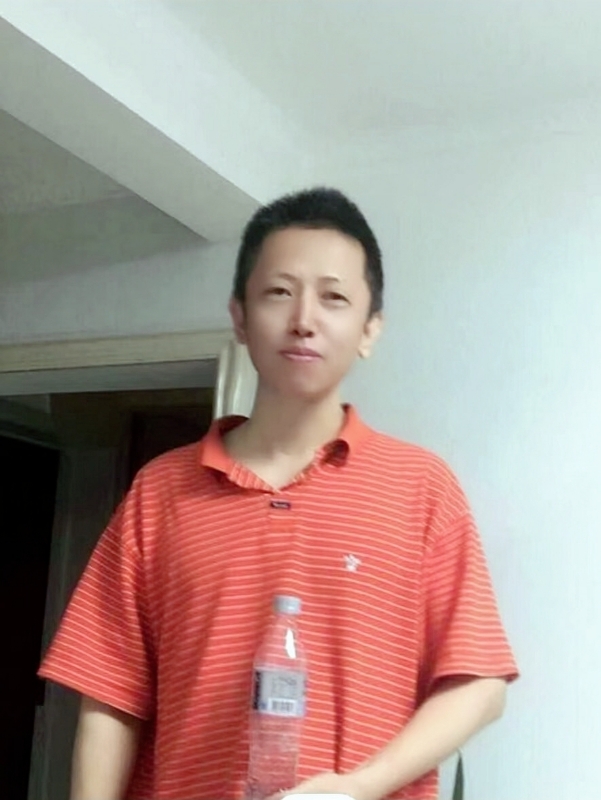 电光石火的第一张照片--认干亲服务网