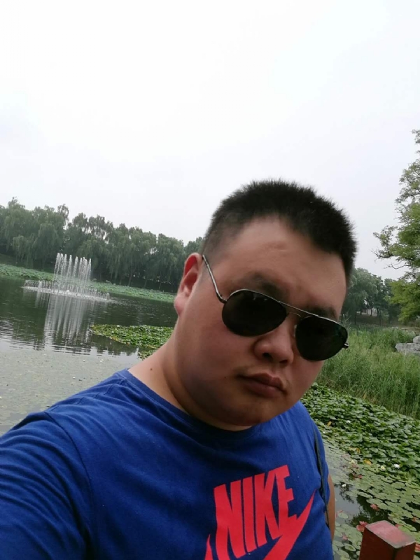 石头的第一张照片--认干亲服务网