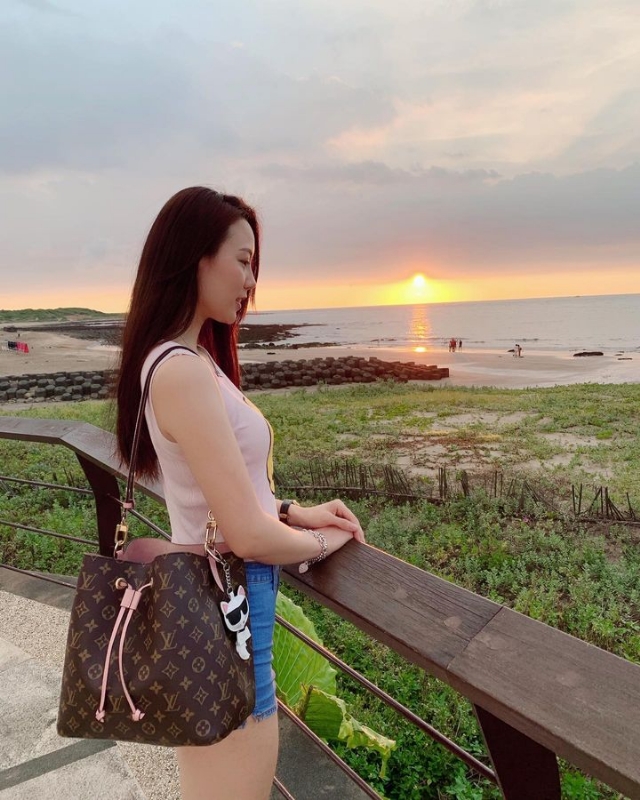 微微的第二张照片--认干亲服务网