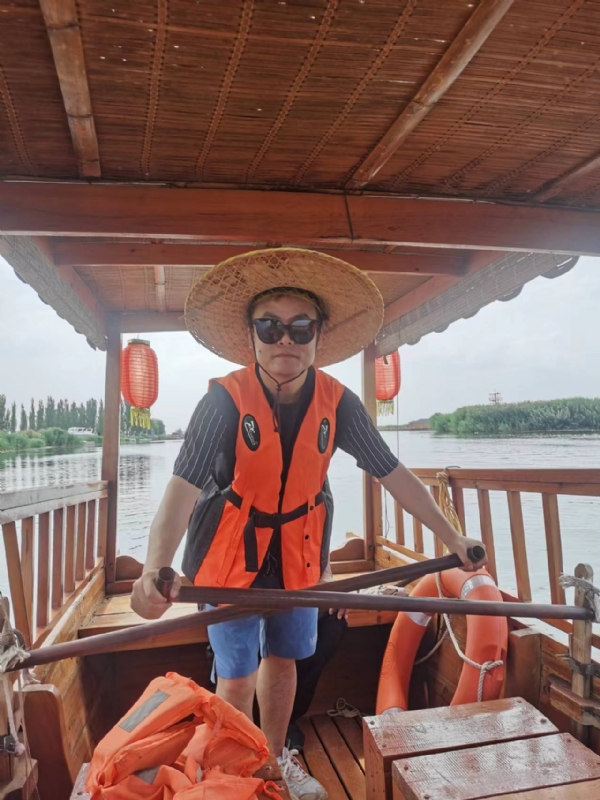 小龙虾的第二张照片--认干亲服务网