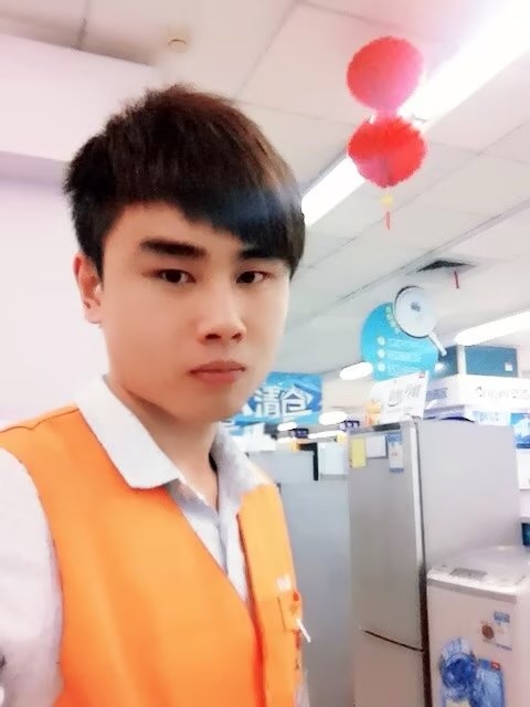 罗自强的第二张照片--认干亲服务网