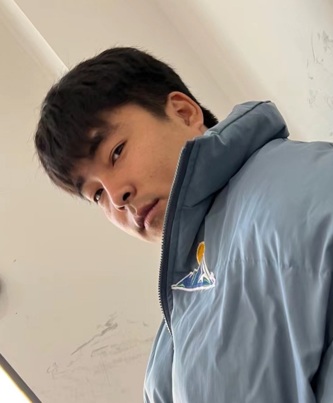 小朱的第一张照片--认干亲服务网