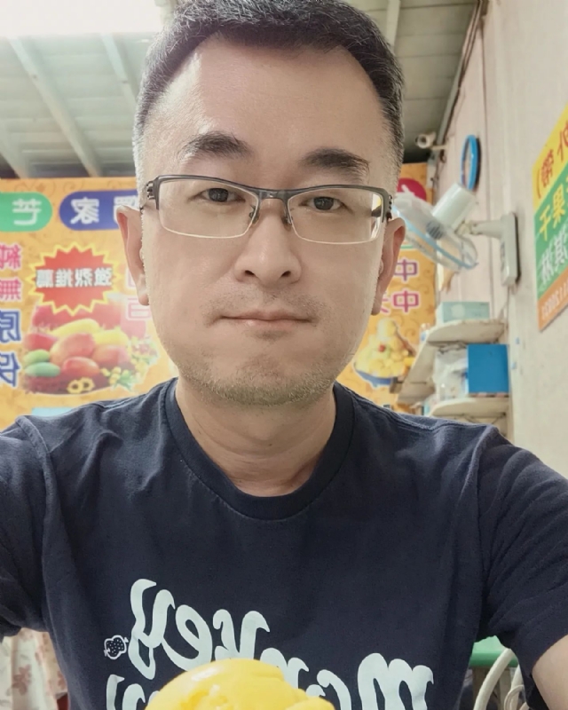 感感的第一张照片--认干亲服务网