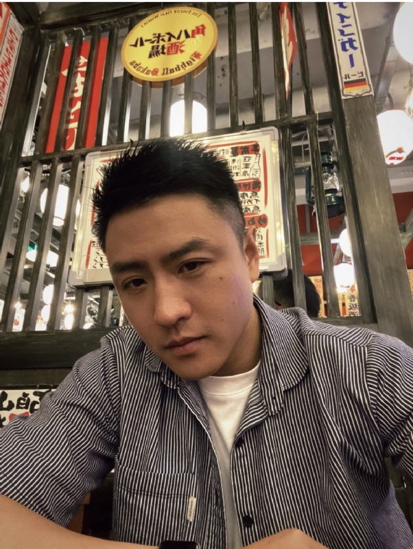 伴你长按的第一张照片--认干亲服务网