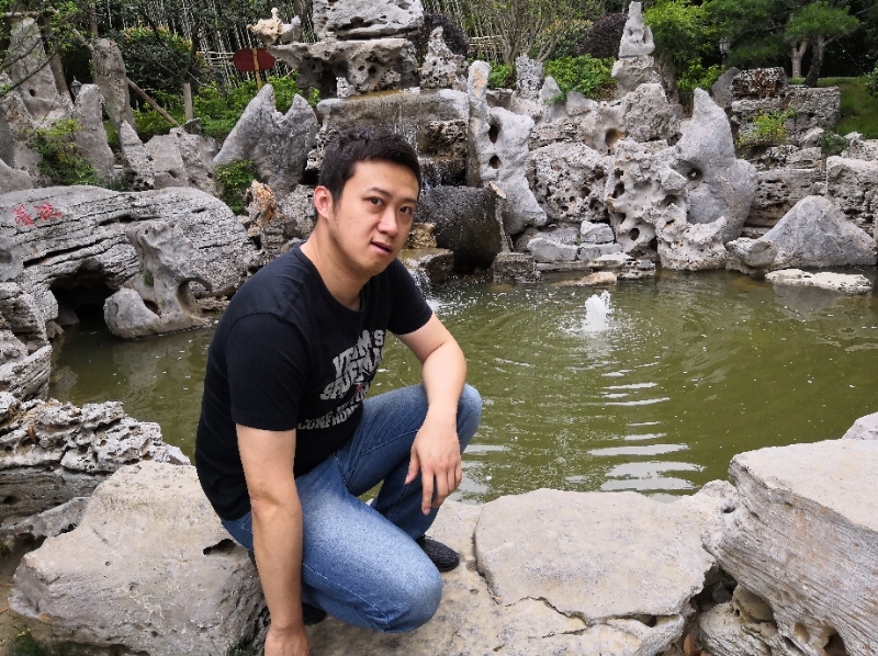 亮仔的第二张照片--认干亲服务网