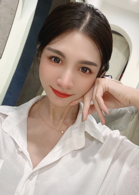 Anna的第一张照片--认干亲服务网