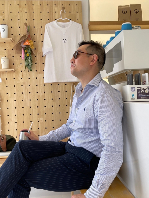 高陆的第二张照片--认干亲服务网