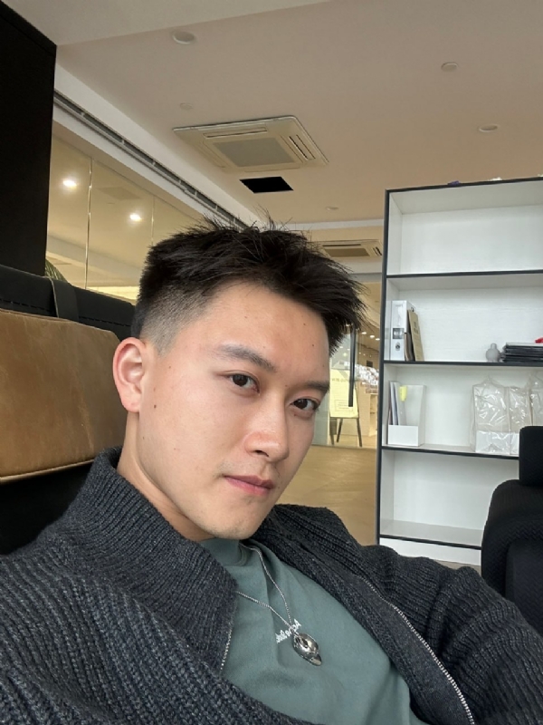 林先生的第一张照片--认干亲服务网