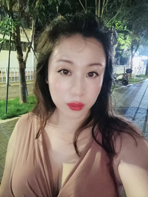 叶子青青的第一张照片--认干亲服务网