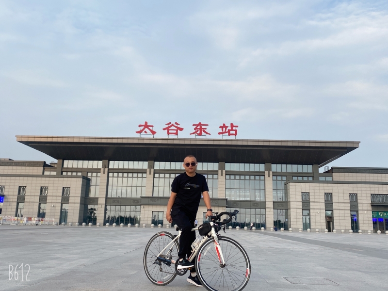 午后阳光的第一张照片--认干亲服务网