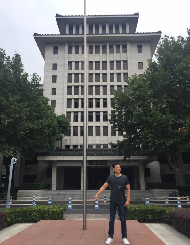 加国男人的第三张照片--认干亲服务网