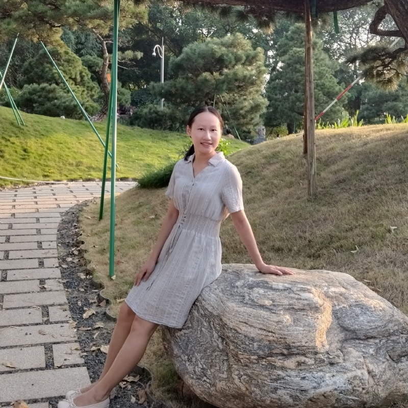 欣欣向荣的第一张照片--认干亲服务网