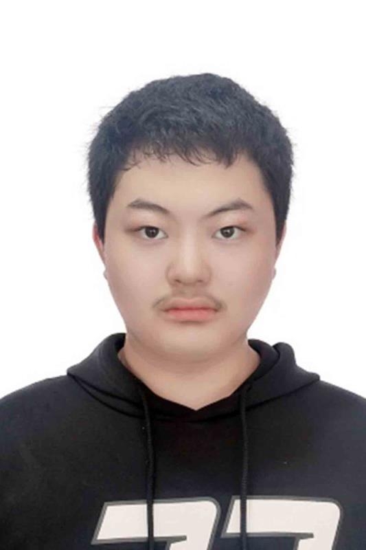 爱笑的男孩的第三张照片--认干亲服务网