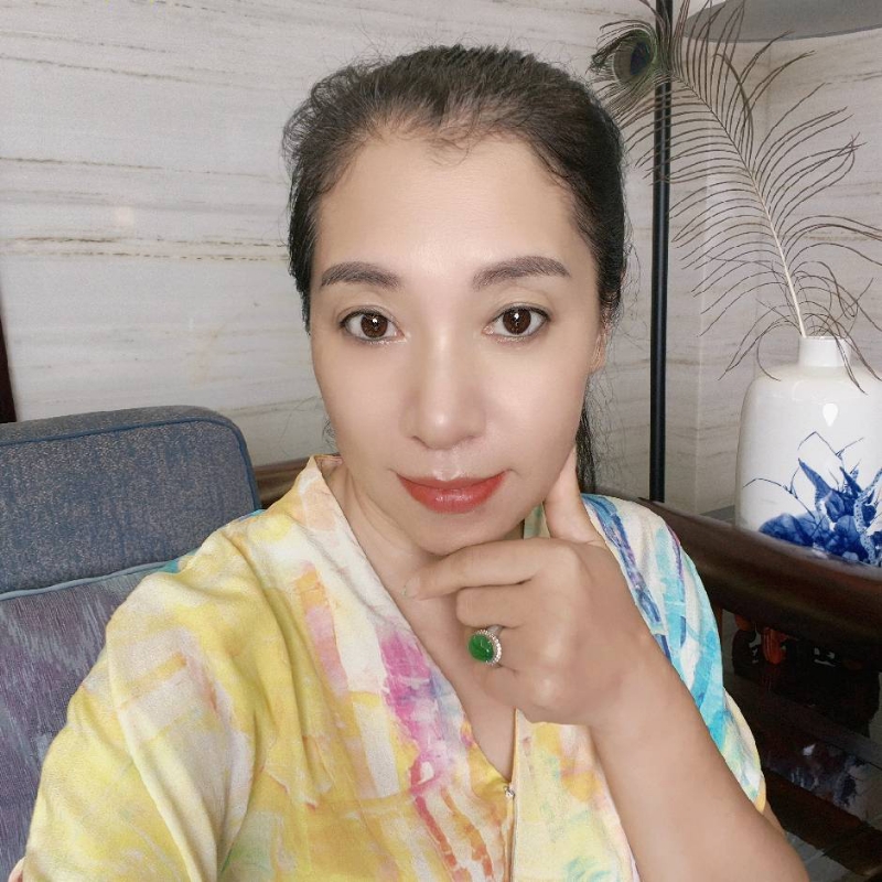 仝馨的第一张照片--认干亲服务网