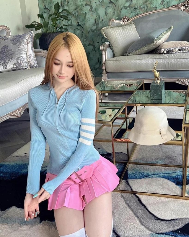 Sandy的第一张照片--认干亲服务网