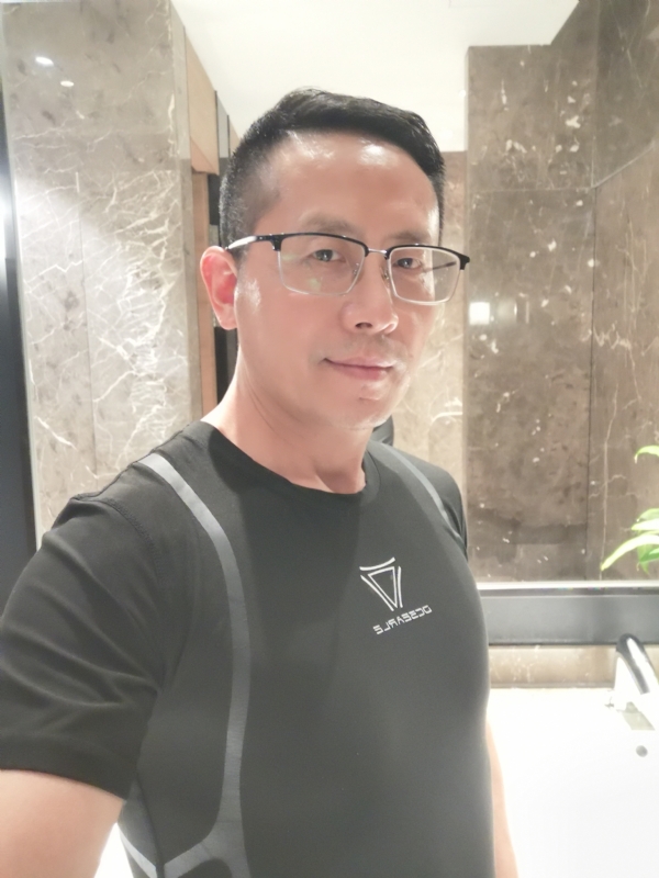 燕青的第四张照片--认干亲服务网