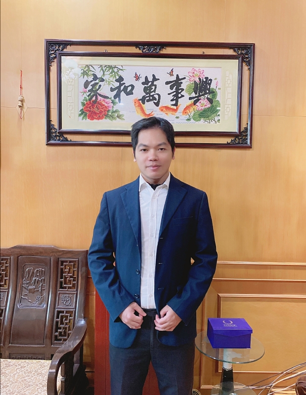 旭日春晖的第一张照片--认干亲服务网