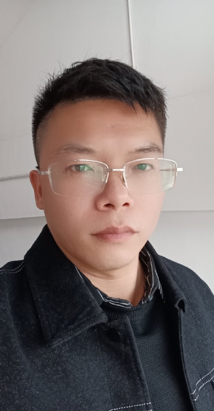 叶伟的第一张照片--认干亲服务网