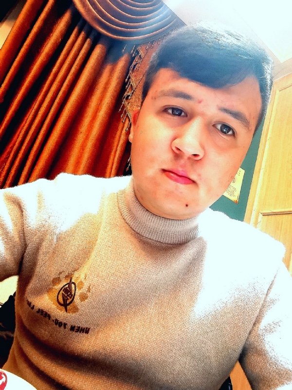 小赛的第一张照片--认干亲服务网