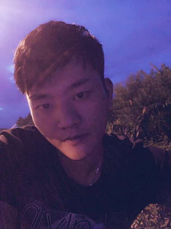 茗明的第一张照片--认干亲服务网