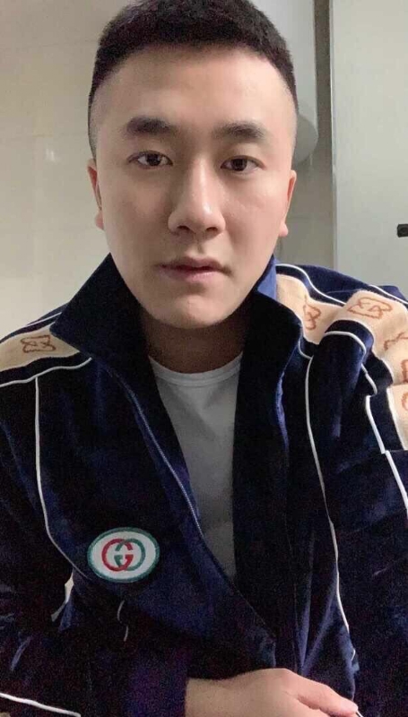 凌毅的第一张照片--认干亲服务网