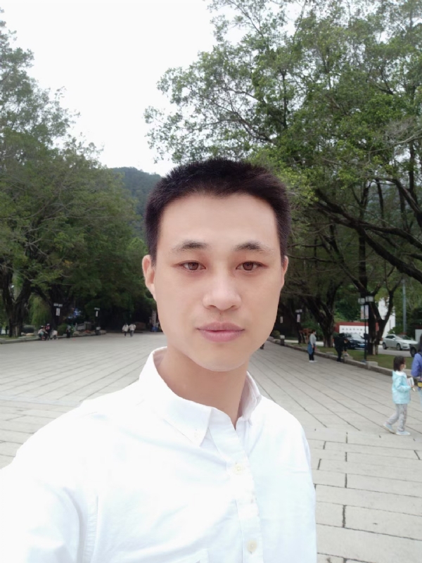 xu的第一张照片--认干亲服务网