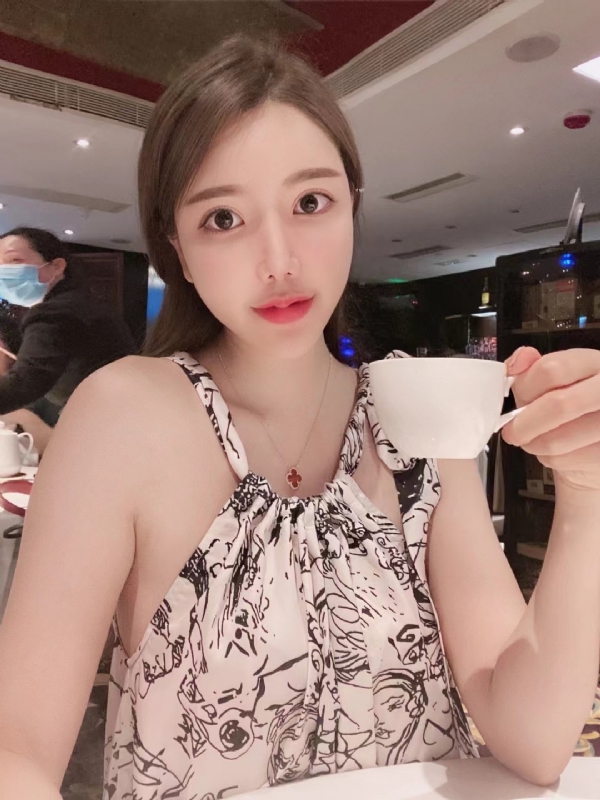 Candy的第二张照片--认干亲服务网