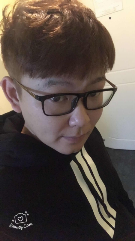 石头啊的第一张照片--认干亲服务网