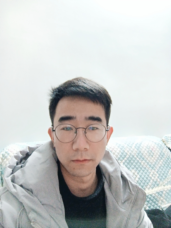 张先生的第一张照片--认干亲服务网