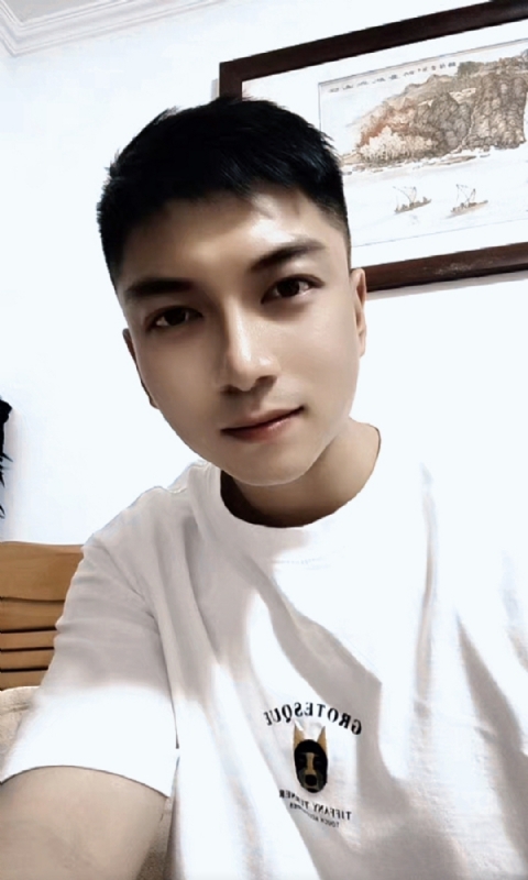 正直的火焰的第一张照片--认干亲服务网