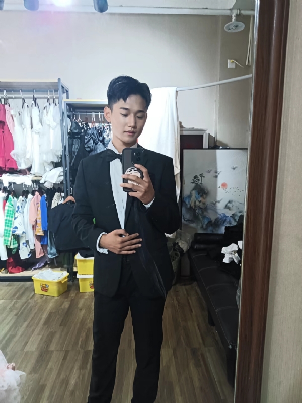 李梓宇的第一张照片--认干亲服务网