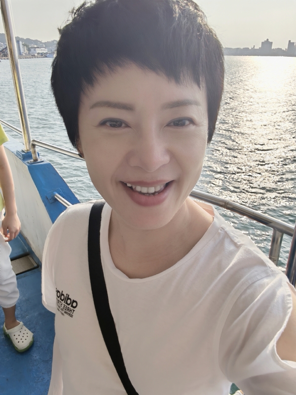 Tina的第一张照片--认干亲服务网