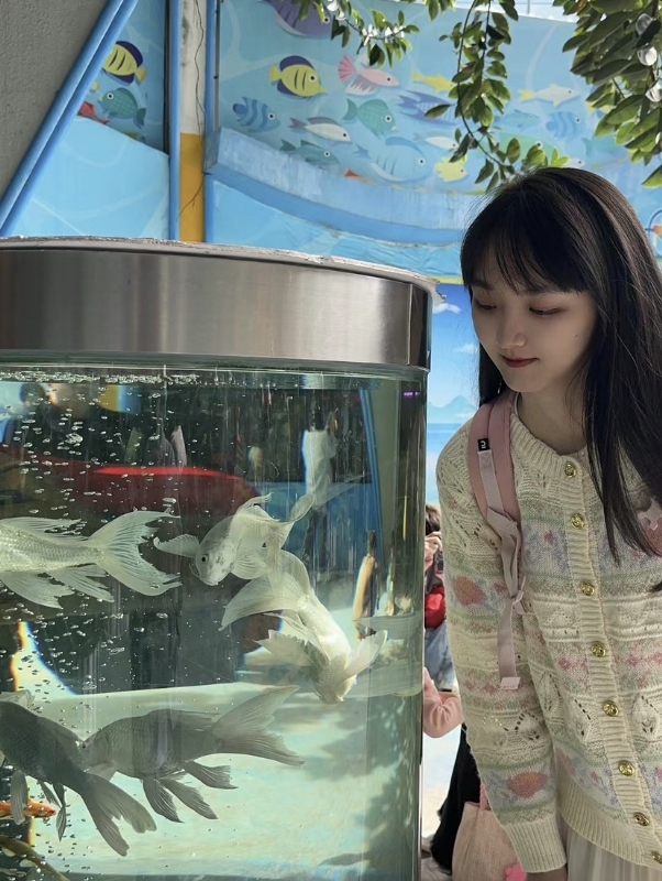 yiyi的第二张照片--认干亲服务网