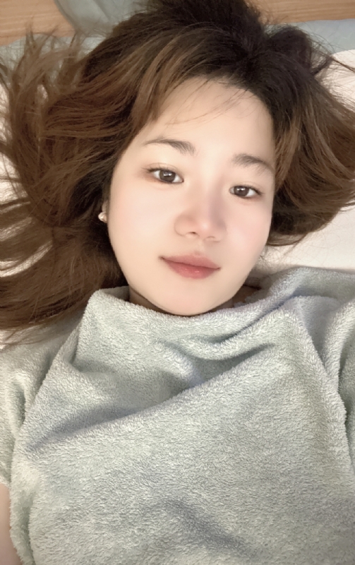 玲玲的第一张照片--认干亲服务网