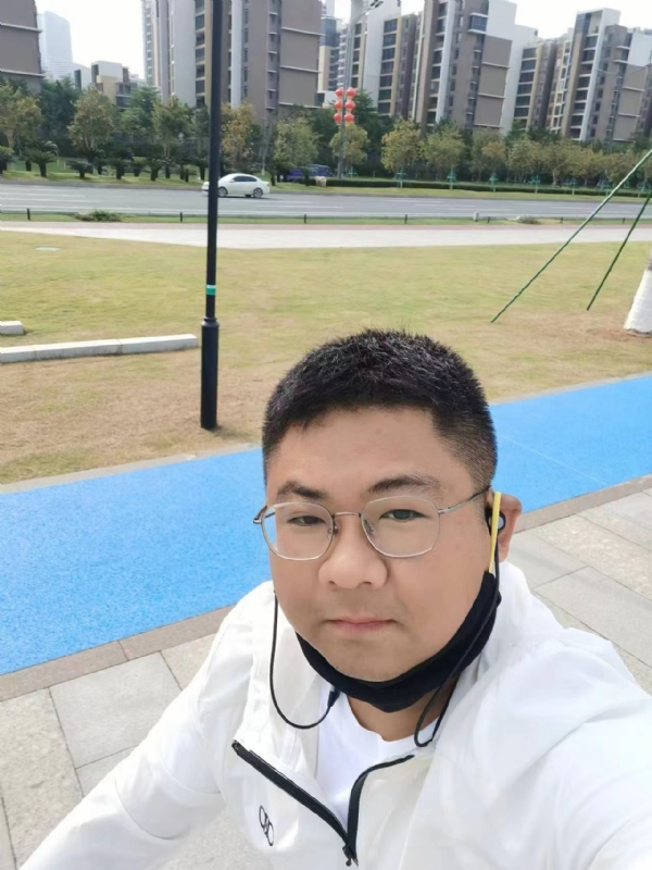 冰城小土匪的第二张照片--认干亲服务网