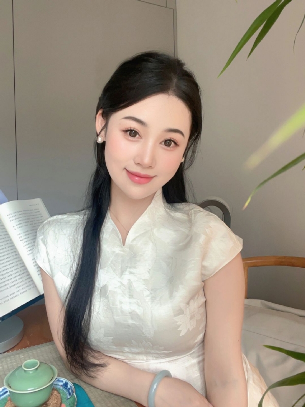 小慧的第一张照片--认干亲服务网