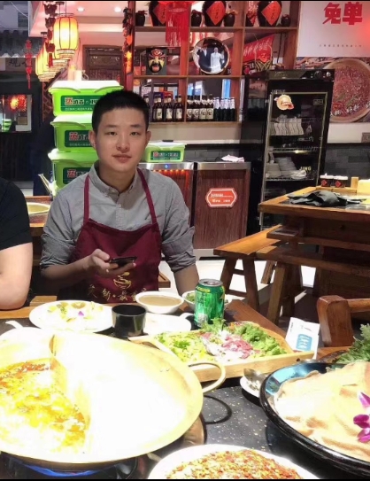 尚龙的第四张照片--认干亲服务网