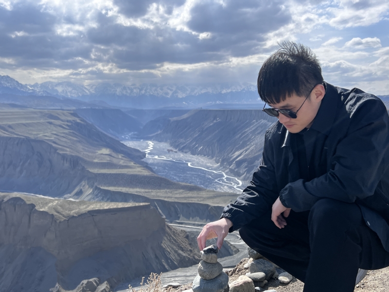 蓦然回首的第一张照片--认干亲服务网