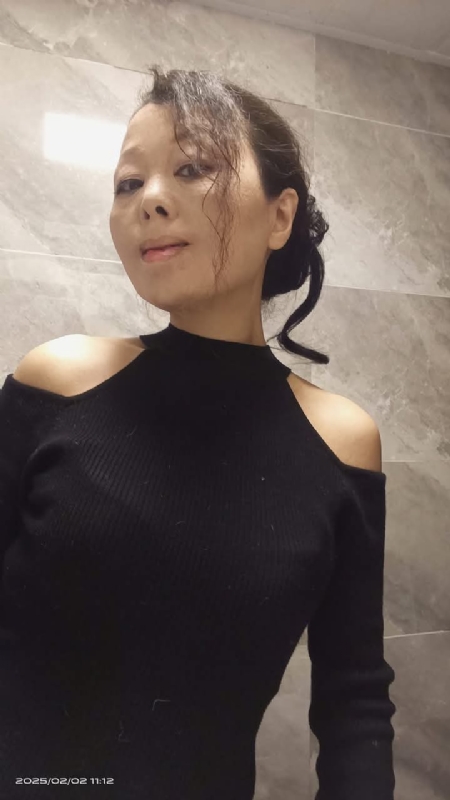 阿春的第一张照片--认干亲服务网