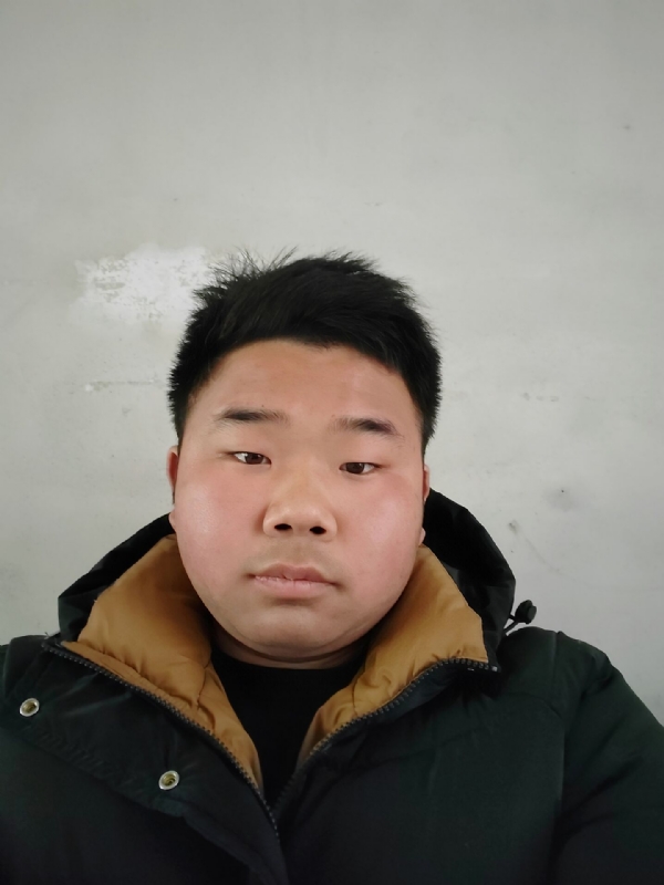 精神饱满的第四张照片--认干亲服务网