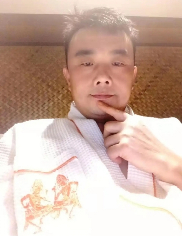 青锋的第一张照片--认干亲服务网