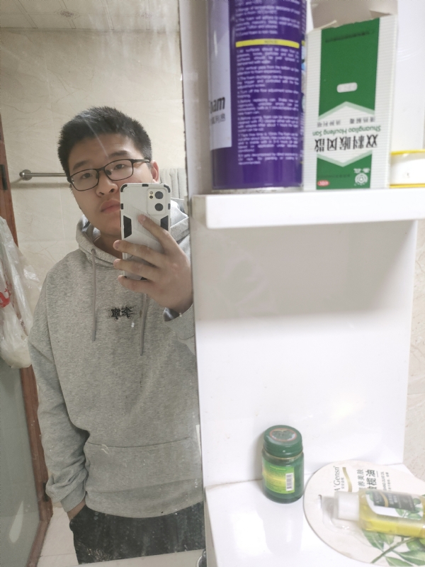 乌鸦坐飞机的第二张照片--认干亲服务网