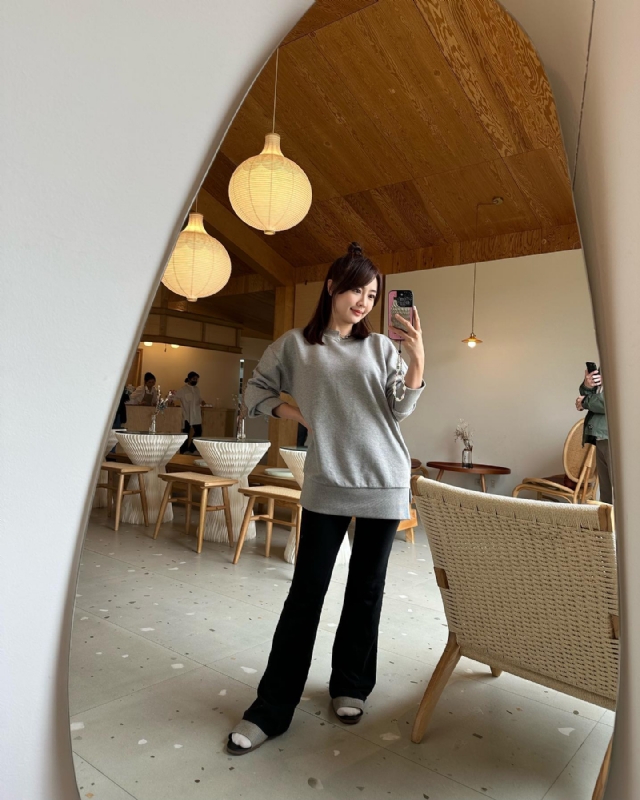 蓝色天空的第二张照片--认干亲服务网