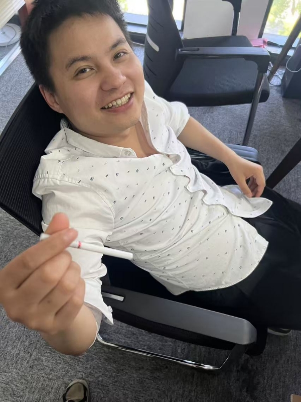 我是你辉哥的第二张照片--认干亲服务网