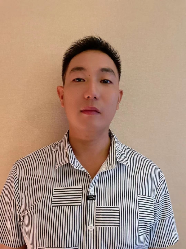 陈先生的第三张照片--认干亲服务网