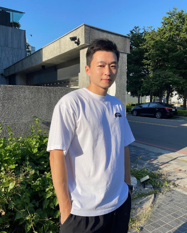 Eric的第二张照片--认干亲服务网